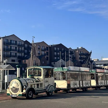 Sky & Homes Madita I Helle An Der Familienlagune Mit Balkon Appartement Büsum